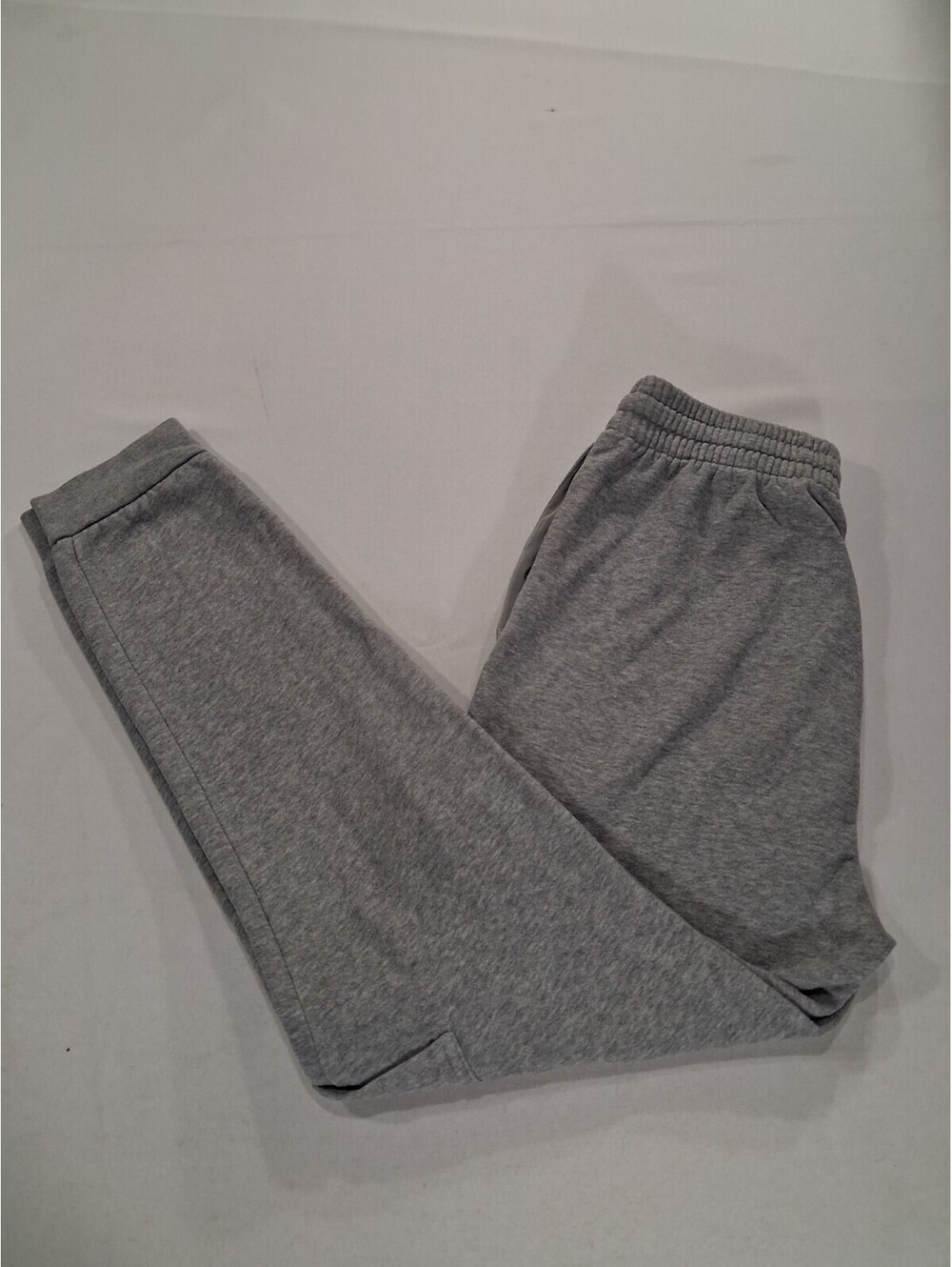 Adidas HL2234 Men's S (24×28) Essentials Fleece Regular Tapered Cargo Sweatpants